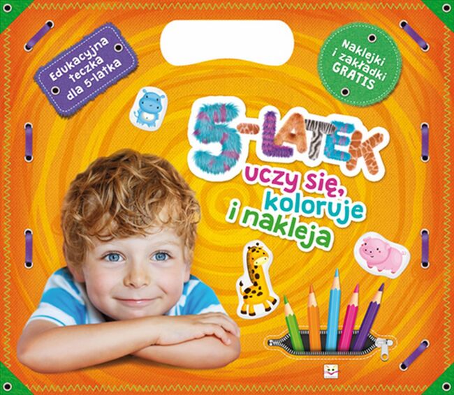 5 Latek Uczy Się Koloruje I Nakleja Edukacyjna Teczka Dla 5 Latka